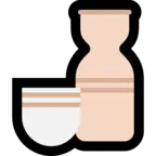 Sake üveg és csésze