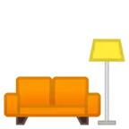 Couch und Lampe