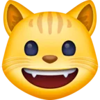 Lächelndes Cat Face mit offenem Mund